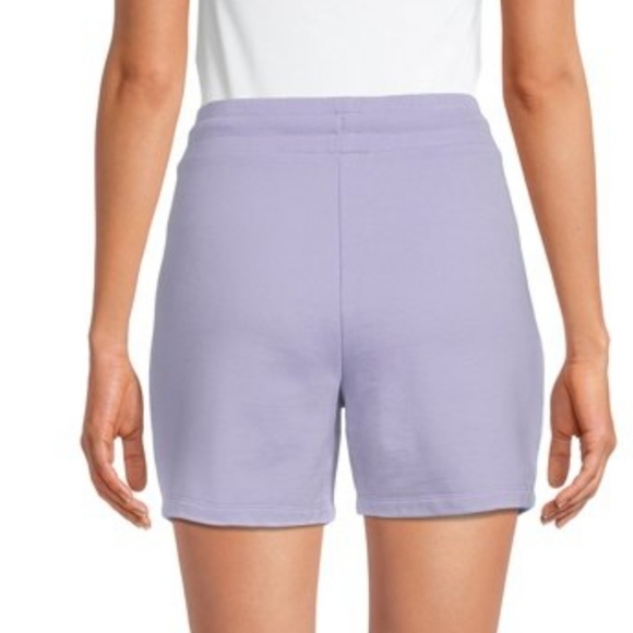 𝅺rugrats Juniors’ Dolphin Shorts - Picture 3 of 6